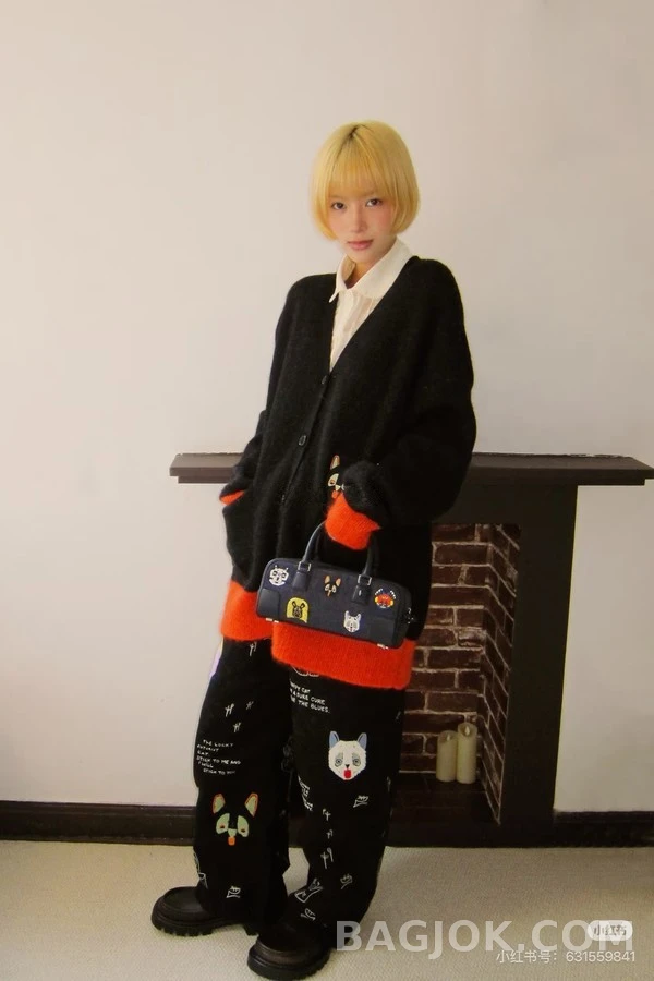 로에베 로에베 루이 웨인 고양이 자수 팬츠 상세 이미지