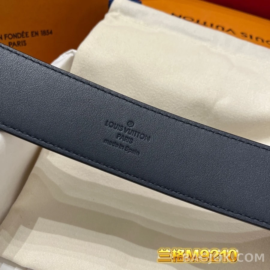 루이비통 루이비통 다미에 그라파이트 이니셜 벨트 상세 이미지