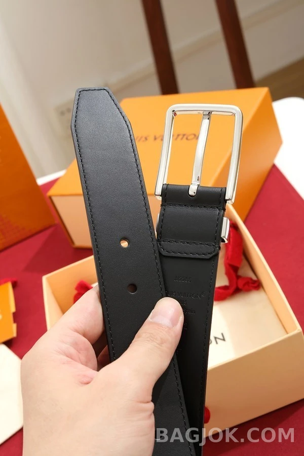루이비통 루이비통 로고 가죽 벨트 상세 이미지