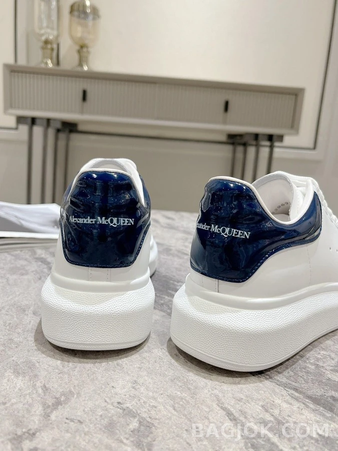 알렉산더 맥퀸 알렉산더 맥퀸 오버사이즈 스니커즈 상세 이미지