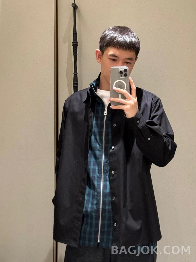 로에베 로에베 아나그램 자수 패치워크 지퍼 셔츠 재킷 상세 이미지
