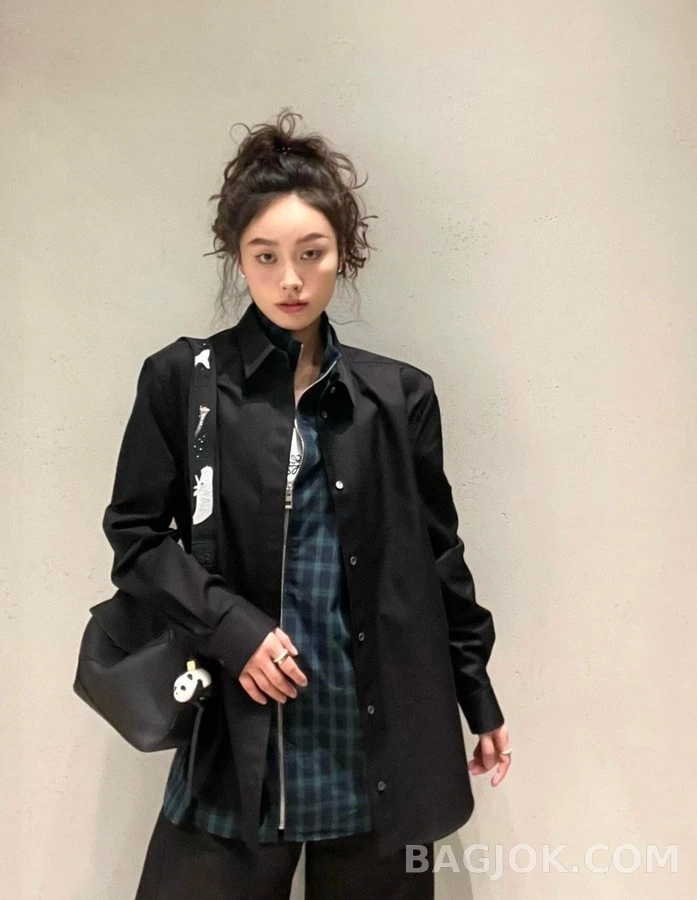 로에베 로에베 아나그램 자수 패치워크 지퍼 셔츠 재킷 상세 이미지