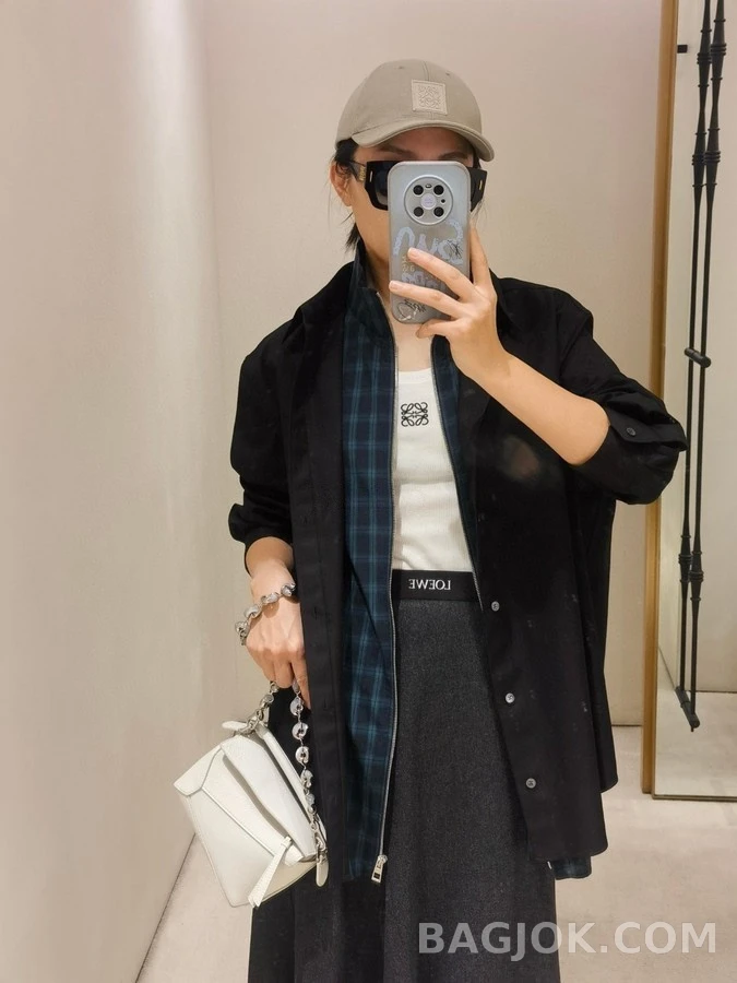 로에베 로에베 아나그램 자수 패치워크 지퍼 셔츠 재킷 상세 이미지