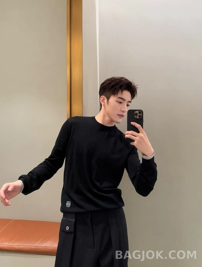 로에베 로에베 자수 배색 커프스 니트 상세 이미지