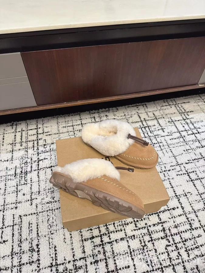  어그 퍼 안감 모카신 슬리퍼 상세 이미지
