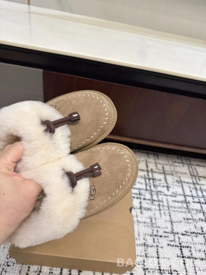  어그 퍼 안감 모카신 슬리퍼 상세 이미지