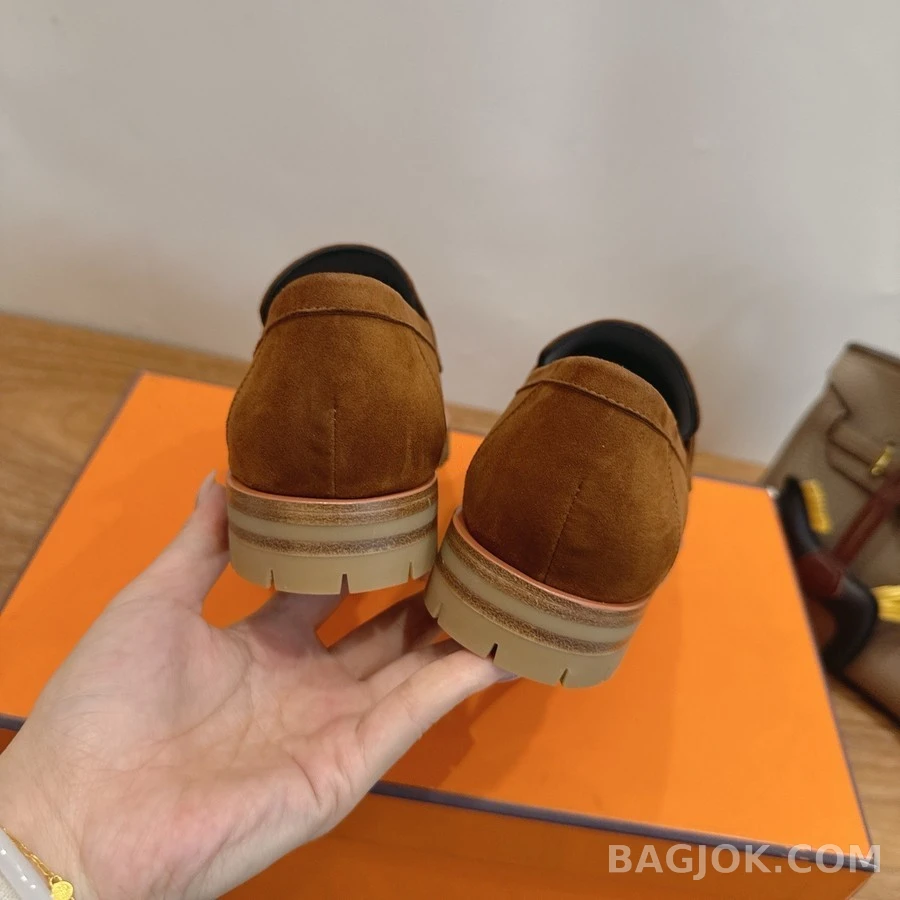 에르메스 에르메스 H 버클 스웨이드 로퍼 상세 이미지