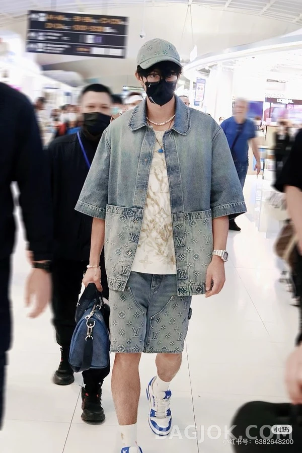 루이비통 루이비통 모노그램 데님 반팔 티셔츠 상세 이미지