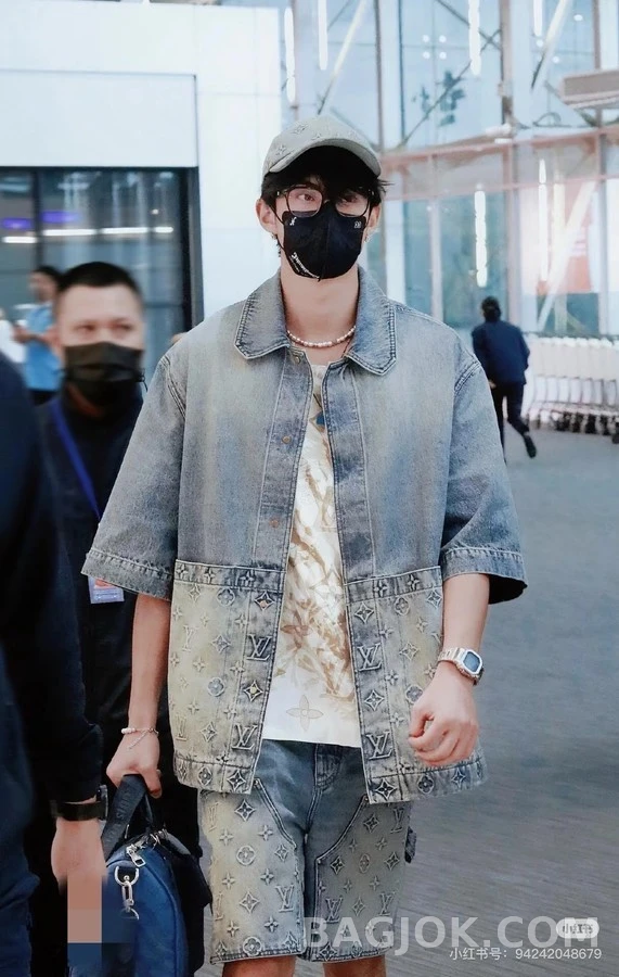 루이비통 루이비통 모노그램 데님 반팔 티셔츠 상세 이미지