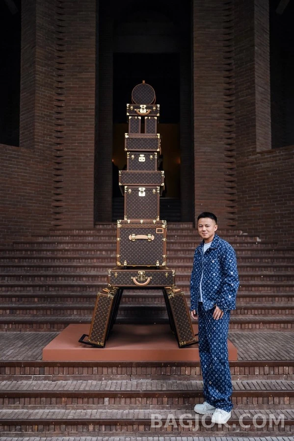 루이비통 루이비통 모노그램 데이지 자수 데님 자켓 상세 이미지