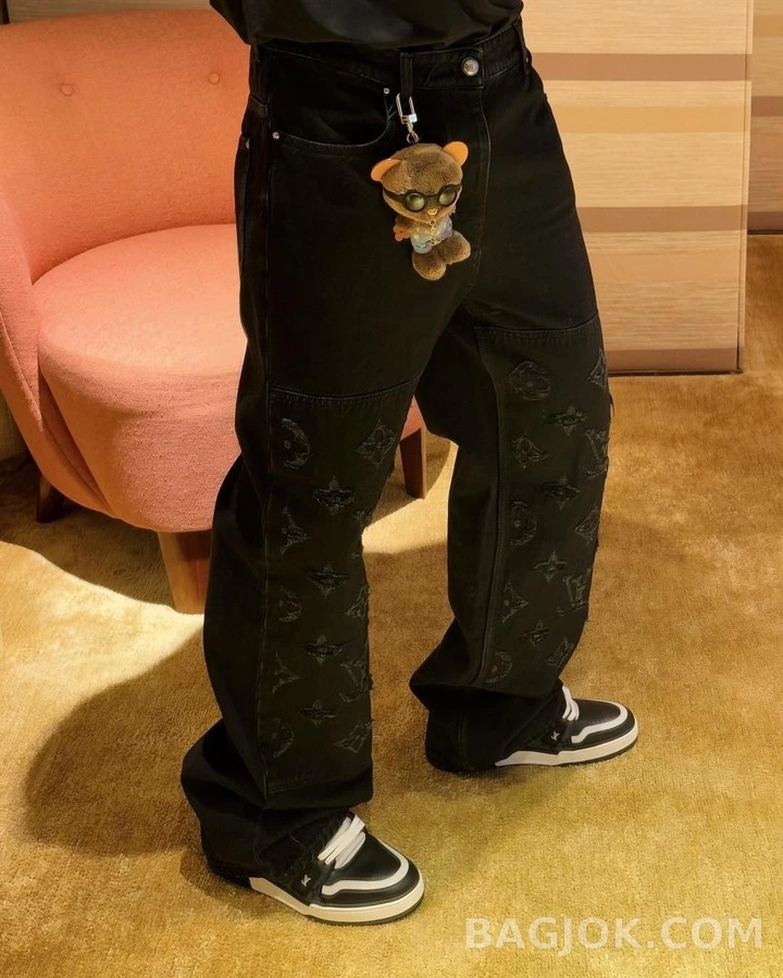 루이비통 루이비통 모노그램 디스트로이드 데님 팬츠 상세 이미지