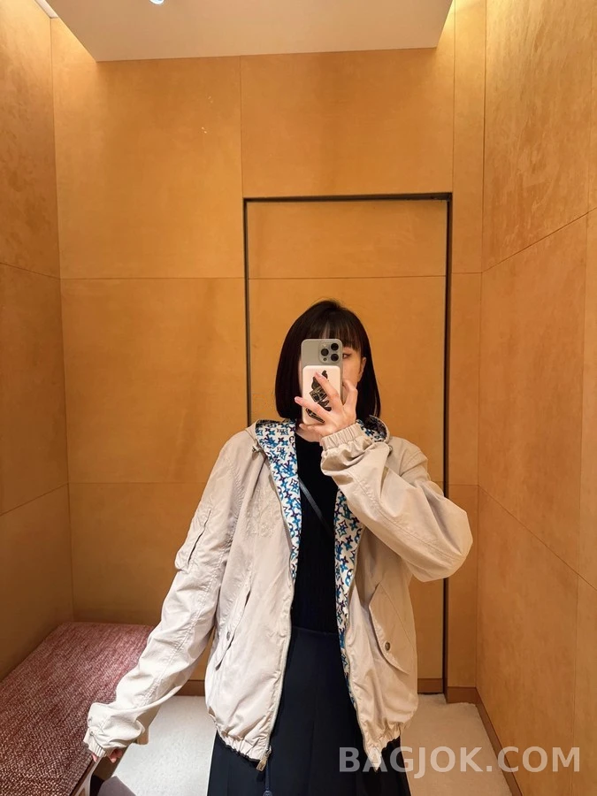 루이비통 루이비통 모노그램 리버서블 자켓 상세 이미지