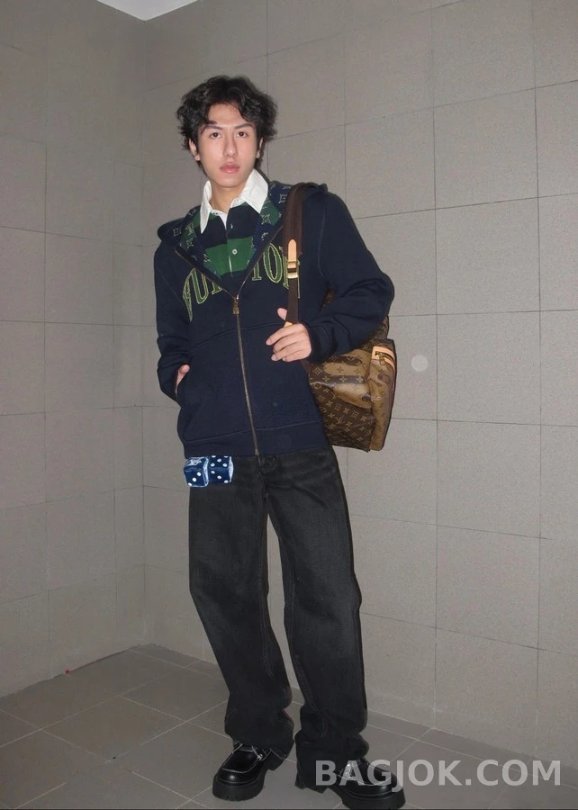 루이비통 루이비통 모노그램 자카드 후드 집업 상세 이미지