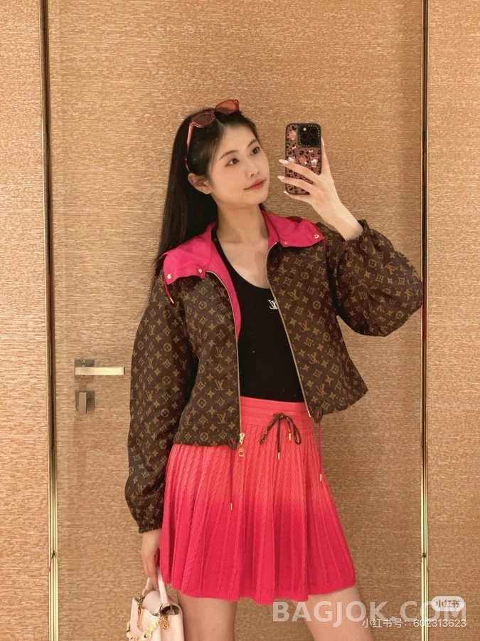 루이비통 루이비통 모노그램 후드 집업 상세 이미지