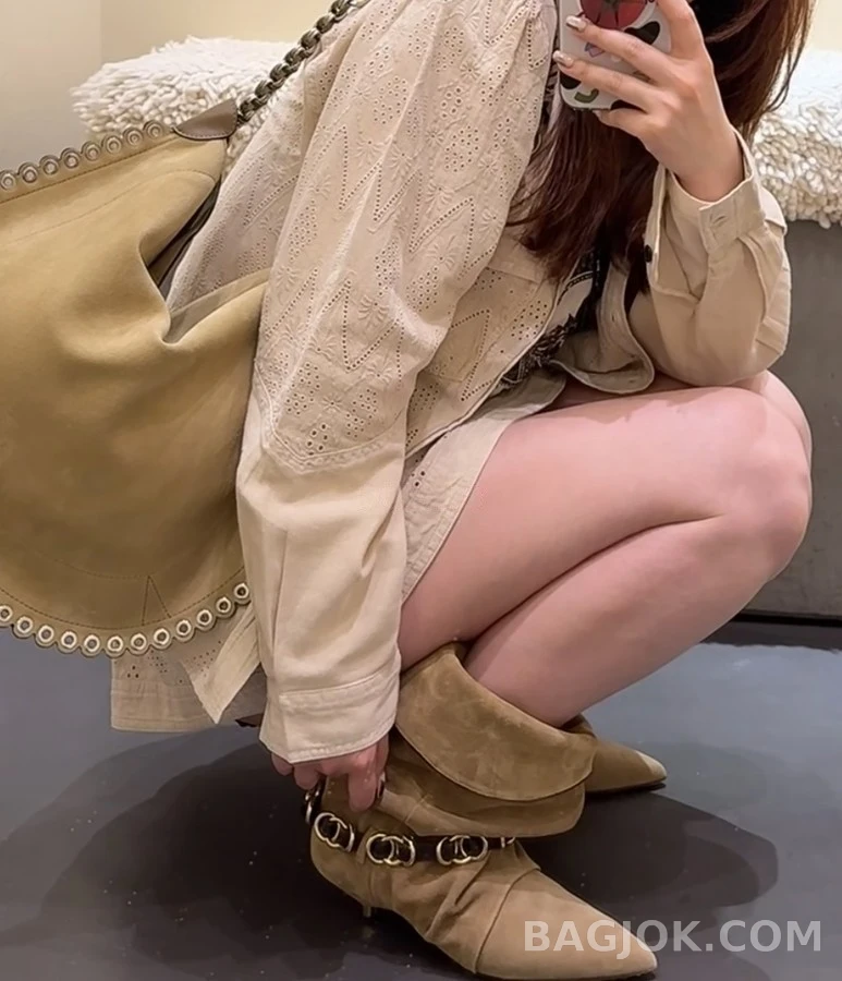  이자벨마랑 플리츠 메탈 체인 앵클 부츠 상세 이미지