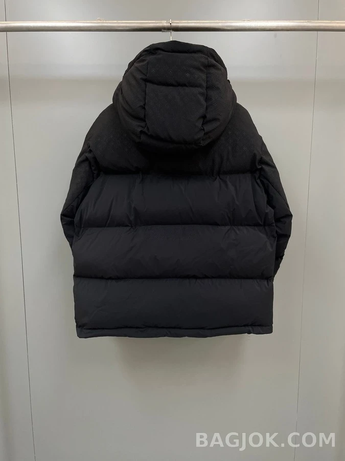 루이비통 루이비통 블랙 미니 모노그램 허리 스트링 패딩 재킷 상세 이미지