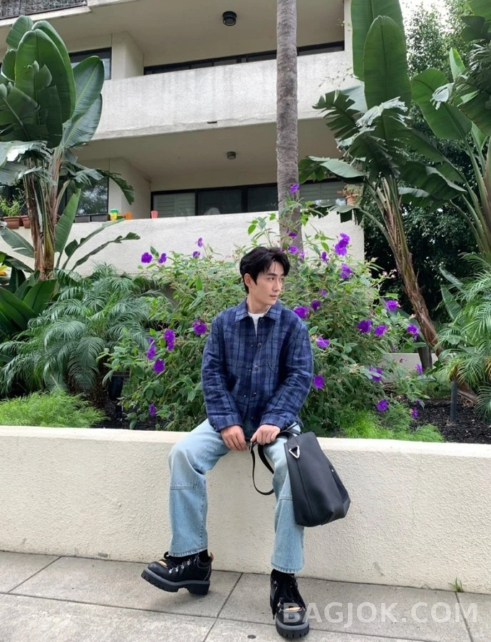 루이비통 루이비통 블루 모노그램 격자 자카드 데님 자켓 상세 이미지