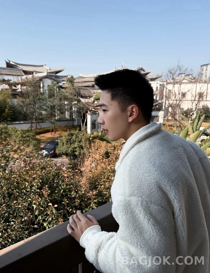 루이비통 루이비통 스웨이드 패치 테디 자켓 상세 이미지