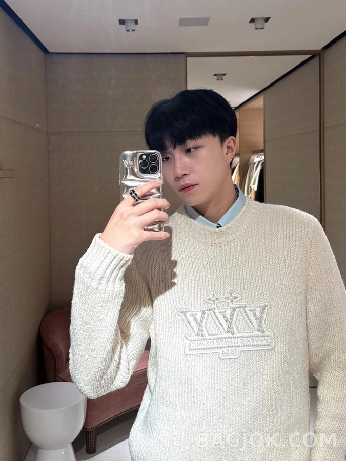 루이비통 루이비통 펄 로고 니트 상세 이미지