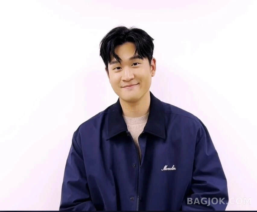 몽클레어 몽클레어 로고 자수 자켓 상세 이미지