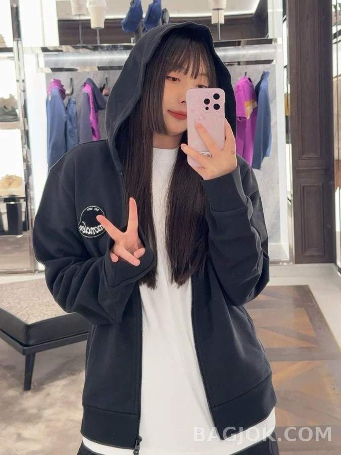 몽클레어 몽클레어 패치 로고 집업 후드 상세 이미지