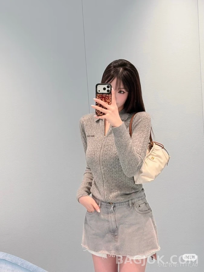 미우미우 미우미우 스캘럽 카라 펀칭 니트 가디건 상세 이미지