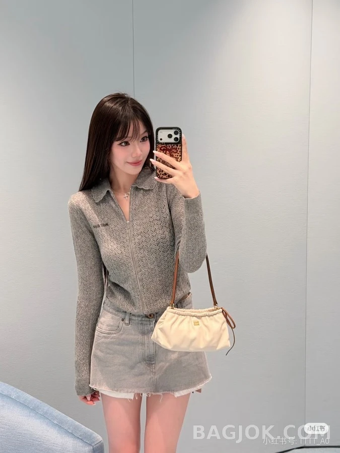 미우미우 미우미우 스캘럽 카라 펀칭 니트 가디건 상세 이미지
