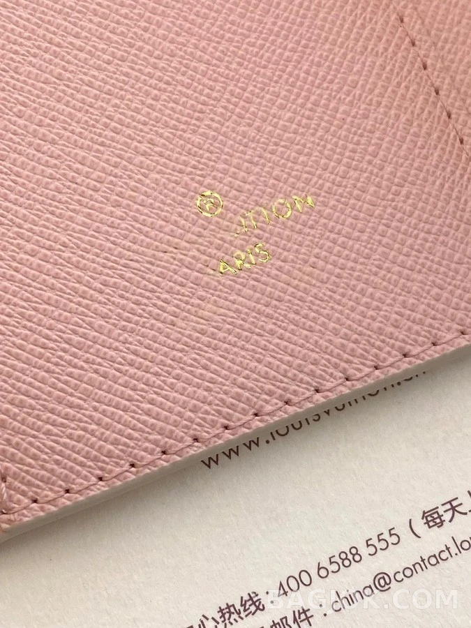 루이비통 루이비통 빅토린 월릿 상세 이미지