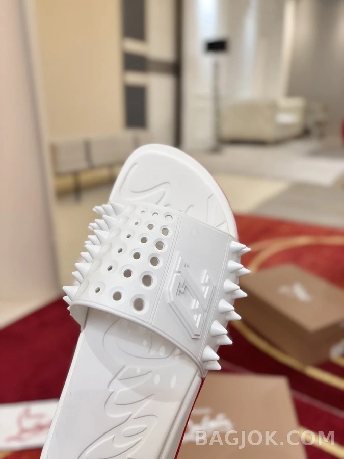  크리스찬루부탱 CL 로고 스터드 슬라이드 상세 이미지