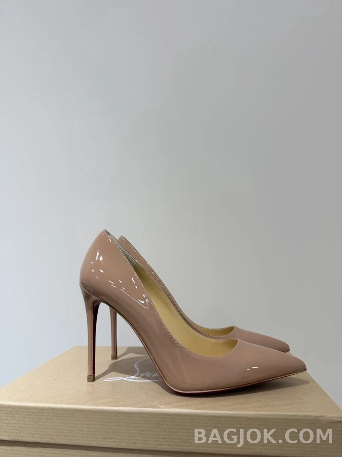  크리스찬루부탱 Pigalle Follies 펌프스 상세 이미지