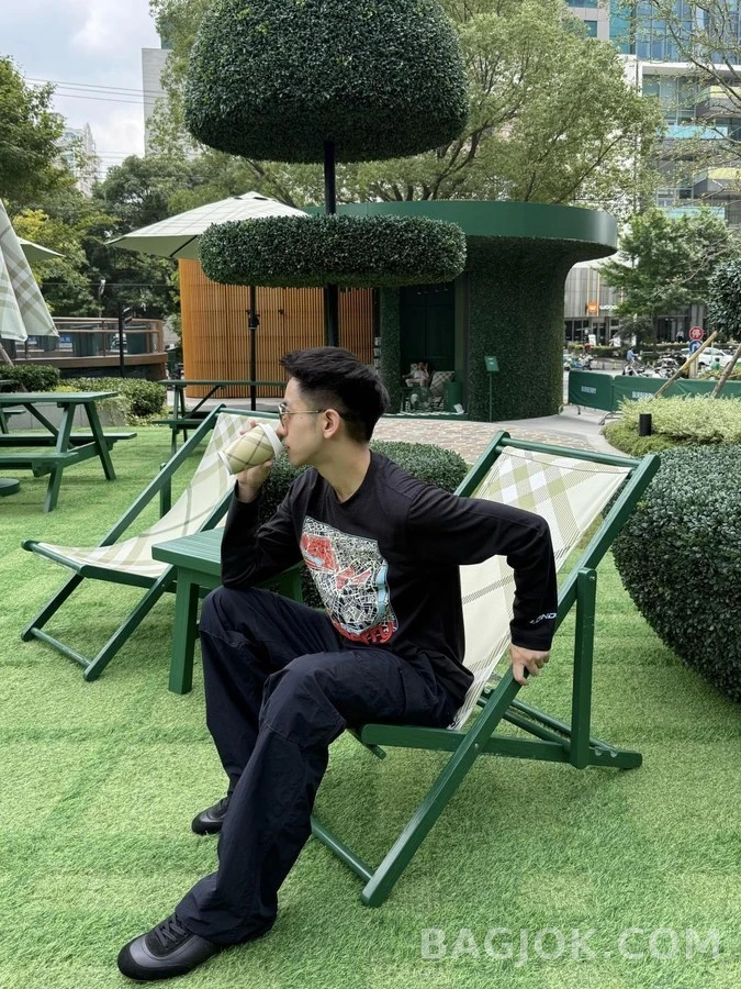 버버리 버버리 런던 지도 프린트 긴팔 티셔츠 상세 이미지