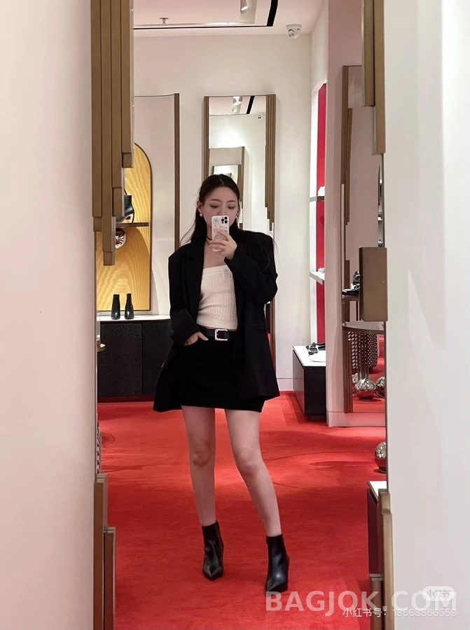 크리스찬루부탱 미스 Z 앵클 부츠 상세 이미지