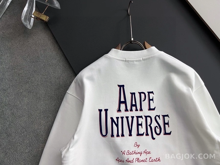  베이프 AAPE 유니버스 로고 맨투맨 상세 이미지