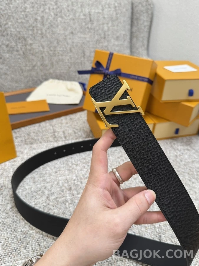 루이비통 루이비통 이니셜 벨트 상세 이미지