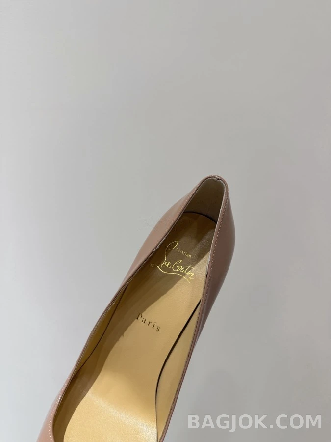  크리스찬루부탱 피갈 폴리스 누드 펌프스 상세 이미지