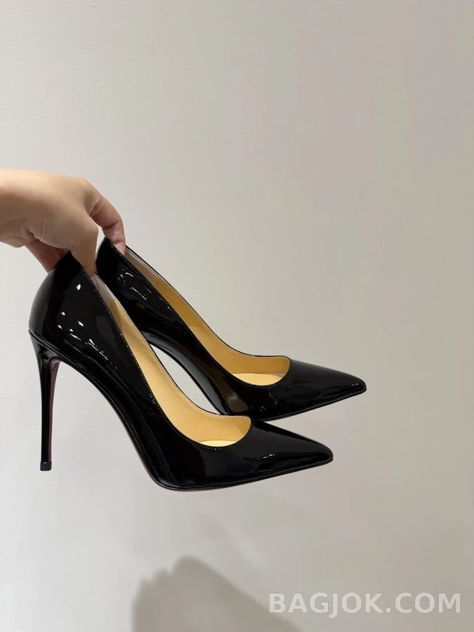  크리스찬루부탱 피갈폴리스 뾰족코 펌프스 상세 이미지