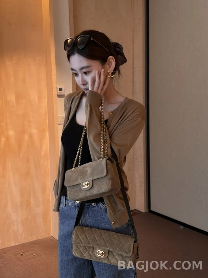 샤넬 샤넬 버튼 라운드넥 가디건 상세 이미지