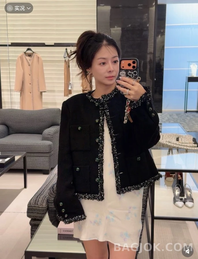 샤넬 샤넬 트위드 라운드넥 자켓 상세 이미지