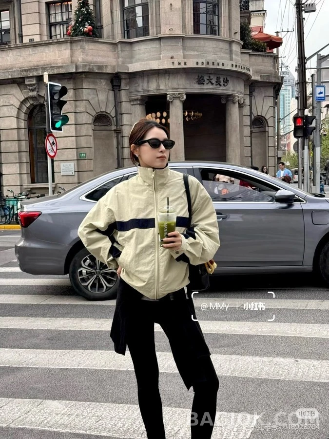 생로랑 세인트로랑 배색 스트라이프 자수 자켓 상세 이미지