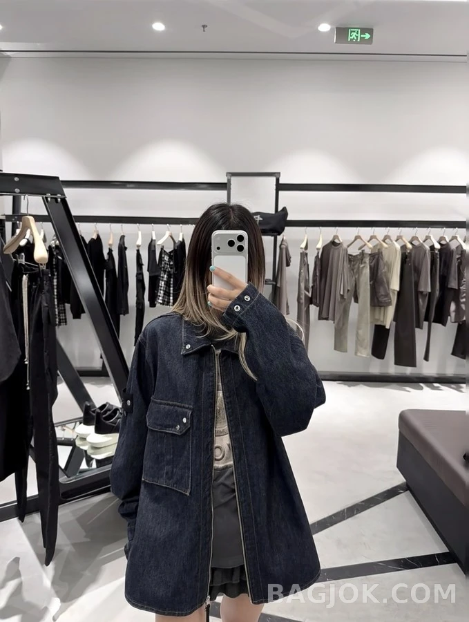 스톤아일랜드 스톤 아일랜드 나침반 패치 지퍼 데님 맨투맨 상세 이미지