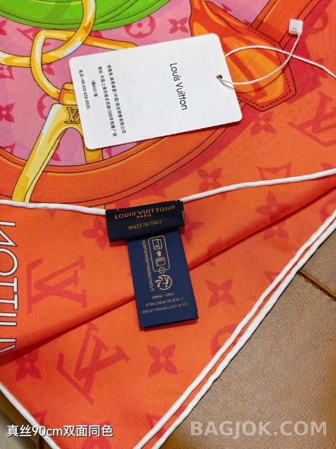 루이비통 루이비통 플라워 앤 스트랩 실크 스카프 상세 이미지