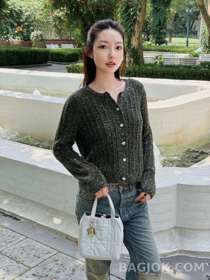 디올 디올 글리터 립 가디건 상세 이미지