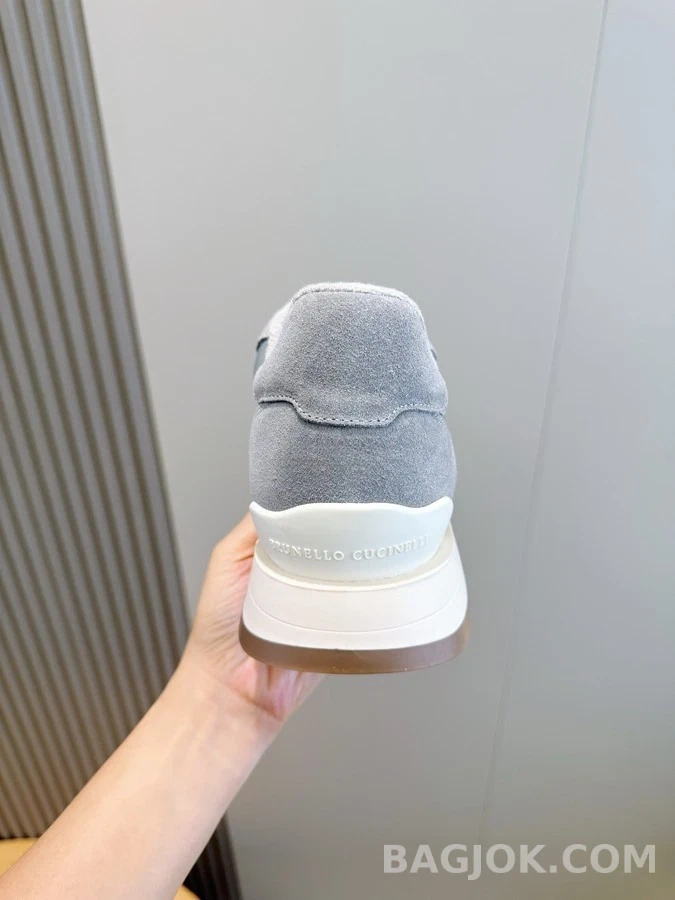  브루넬로 쿠치넬리 러닝 스니커즈 상세 이미지