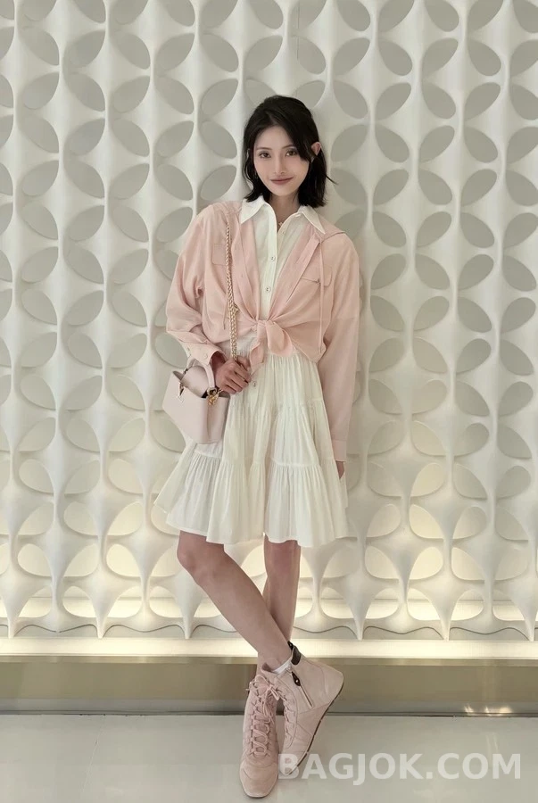 루이비통 루이비통 스웨이드 하이탑 스니커즈 상세 이미지