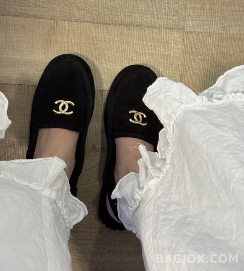 샤넬 샤넬 스웨이드 플러피 슬링백 로퍼 상세 이미지