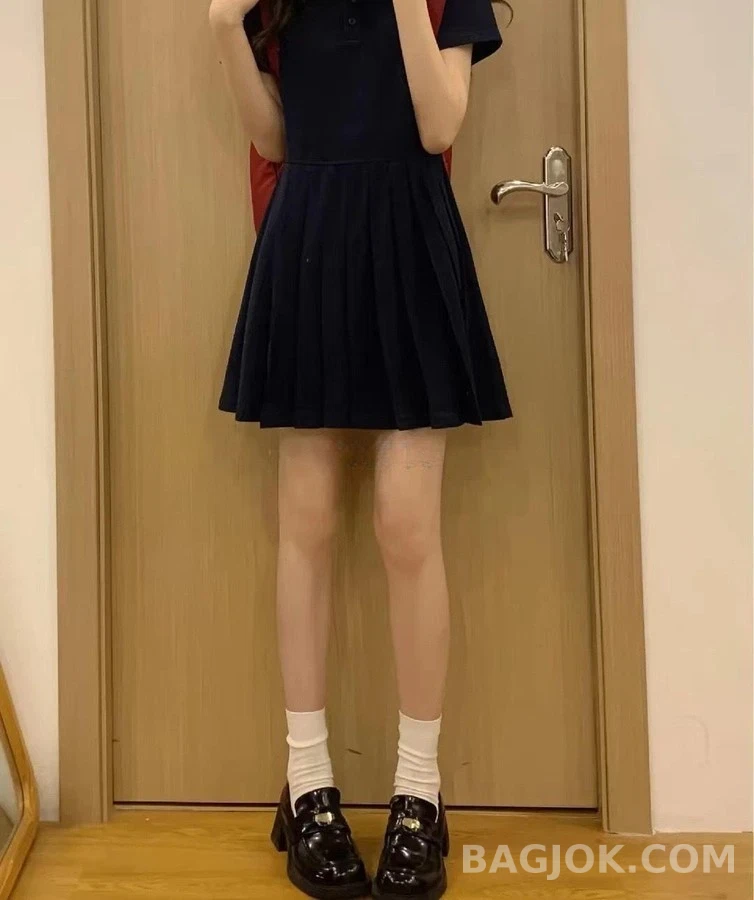 미우미우 미우미우 페이턴트 펌프스 로퍼 상세 이미지
