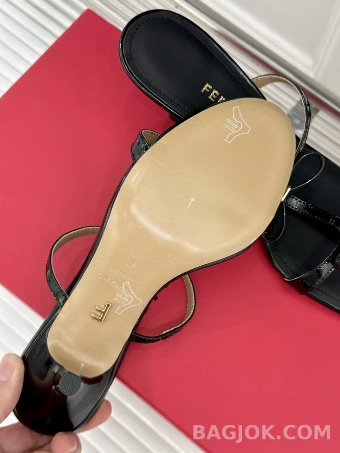  페라가모 T 스트랩 보우 하이힐 뮬 상세 이미지