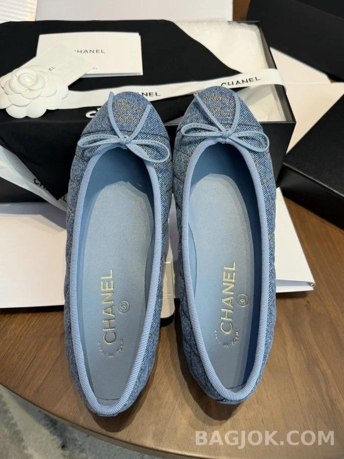 샤넬 샤넬 데님 퀼팅 플랫 슈즈 상세 이미지