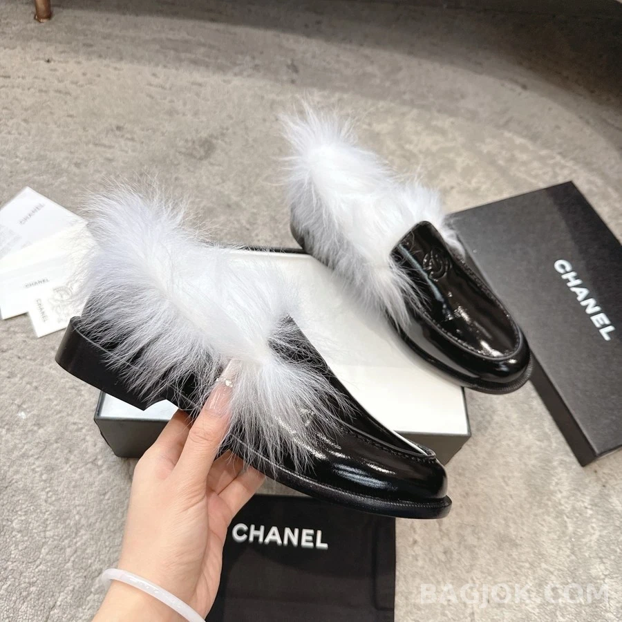 샤넬 샤넬 퍼 장식 로퍼 상세 이미지