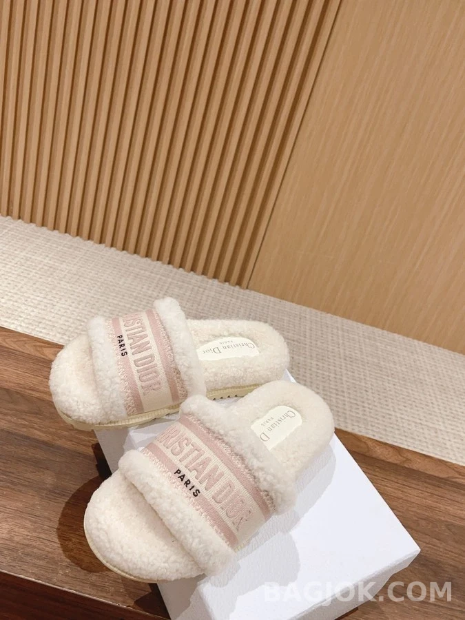 디올 디올 자수 스트라이프 로고 울 슬리퍼 상세 이미지